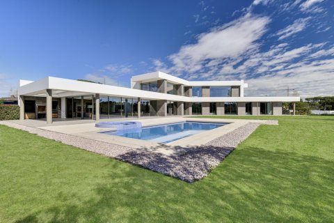 5 dormitorios House en Llagostera, Spain No. 27447 3