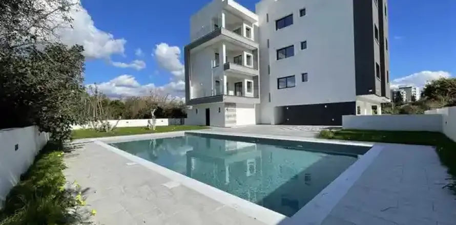 2 dormitorios Apartment en Limassol, Cyprus No. 34837