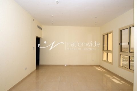 3 bedrooms Apartment in Baniyas, UAE No. 3588 12