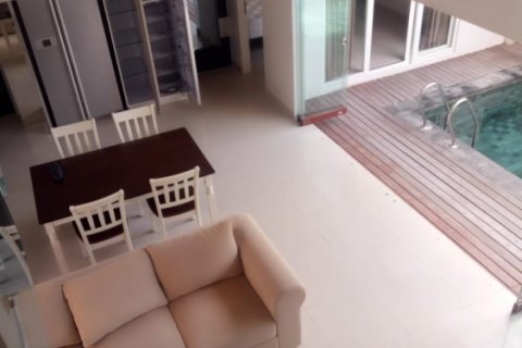 4 bedrooms Villa in Jimbaran, Indonesia No. 23160 9