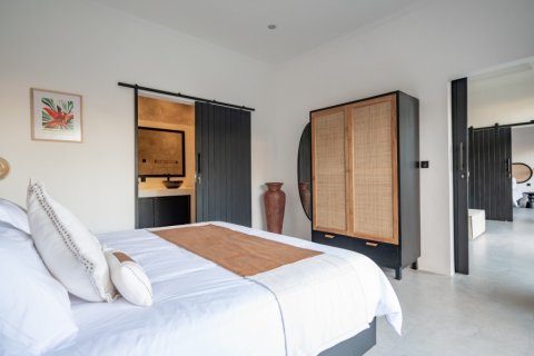 3 bedrooms Villa in Canggu, Indonesia No. 23063 10