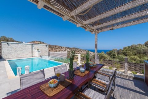 220m² Villa en Gazi, Greece No. 56118 16