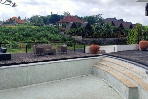 4 bedrooms Villa in Canggu, Indonesia No. 23011 9