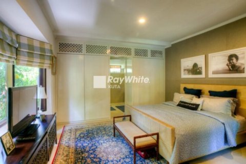 3 bedrooms Villa in Sanur, Indonesia No. 23003 11