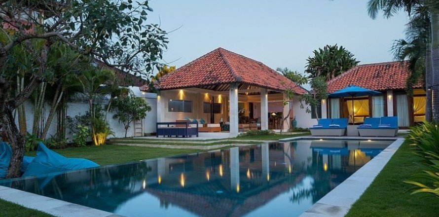 4 dormitorios Villa en Sanur, Indonesia No. 23013