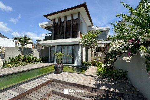 3 bedrooms Villa in Jimbaran, Indonesia No. 23015 3