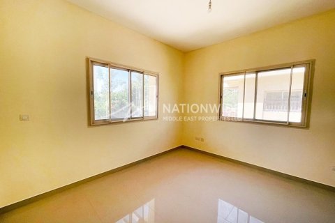 4 bedrooms Villa in Baniyas, UAE No. 3385 5