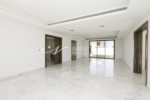 5 bedrooms Villa on the Yas Island, UAE No. 3275 15