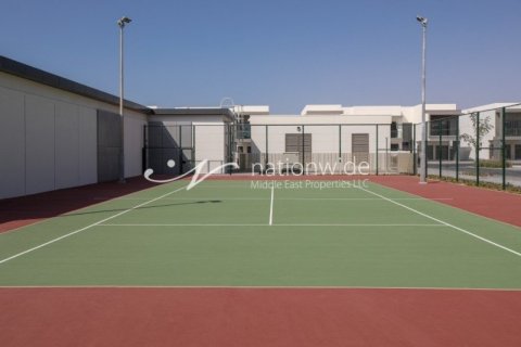 5 dormitorios Villa en  Yas Island, UAE No. 3275 12