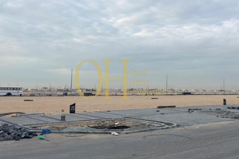 938.9m² Land in Khalifa City, UAE No. 10200 2