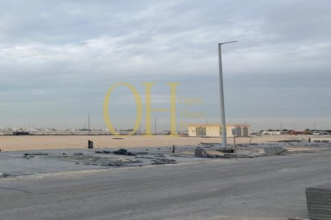 938.9m² Land en Khalifa City, UAE No. 10200 4