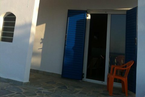 4 bedrooms House in Keratea, Greece No. 57291 12