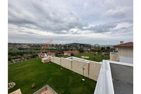 7+1 Villa en Bueyuekcekmece, Turkey No. 20212 5