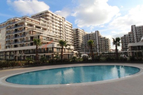 4+1 Apartment in Beylikduezue, Turkey No. 17392 29