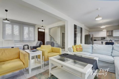 4 dormitorios Villa en Paralimni, Cyprus No. 36561 8