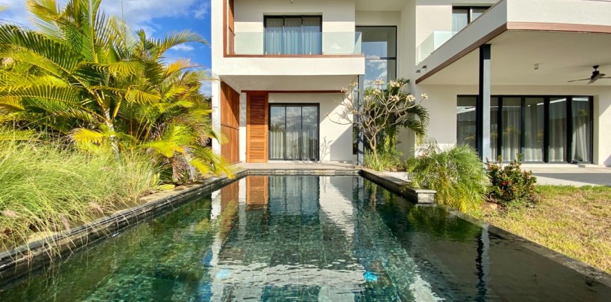 5 bedrooms Villa in Tamarin, Mauritius No. 60899