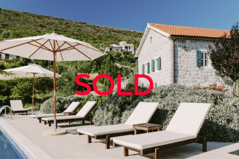 6 bedrooms Villa in Herceg Novi, Montenegro No. 67036 1