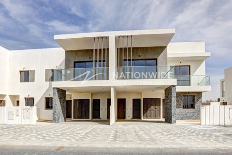 3 dormitorios Townhouse en  Yas Island, UAE No. 4669 1