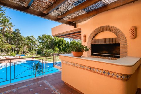 8 chambres Villa à Estepona, Spain No. 27414 26