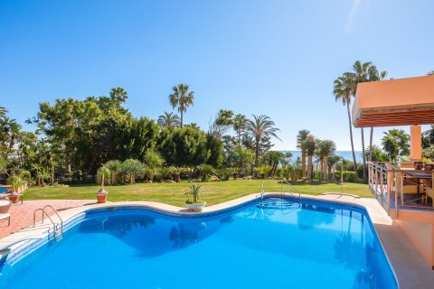 8 chambres Villa à Estepona, Spain No. 27414 29