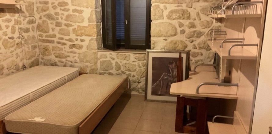 6 rooms Villa in Heraklion, Greece No. 52071