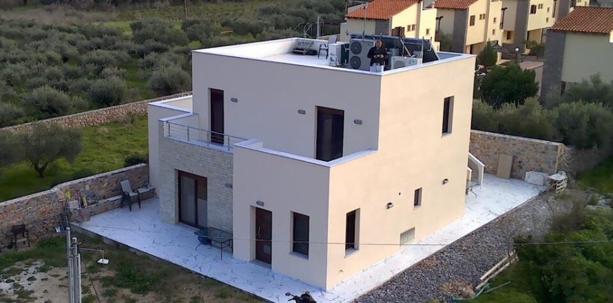 5 bedrooms House in Agios Nikolaos, Greece No. 55969