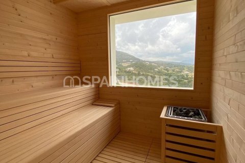 3 bedrooms Penthouse in Benahavis, Spain No. 25696 25