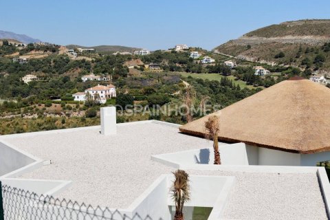 3 chambres Penthouse à Benahavis, Spain No. 25696 13