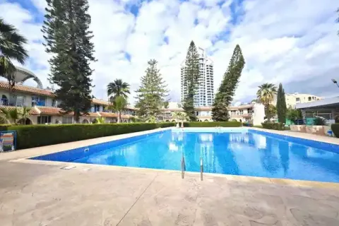 3 bedrooms Apartment in Germasogeia, Cyprus No. 32530 1