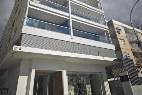 3 dormitorios Apartment en Germasogeia, Cyprus No. 32530 2