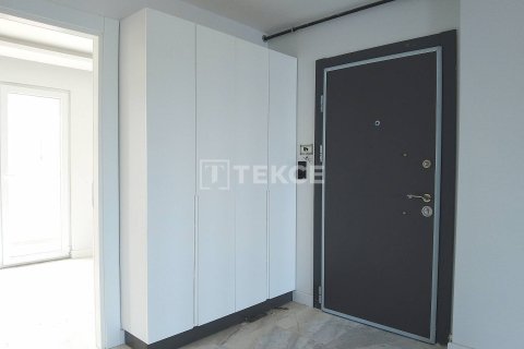 4+1 Apartment en Mudanya, Turkey No. 11317 17