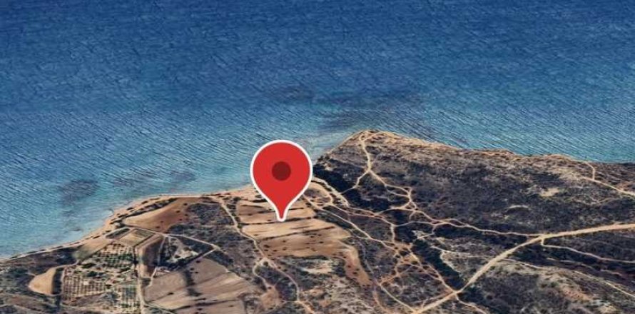 102000m² Land in Pissouri, Cyprus No. 64614