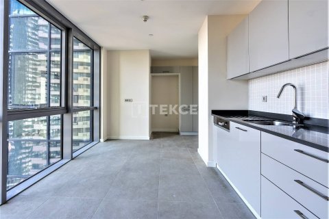 3+1 Apartment en Istanbul, Turkey No. 20878 17