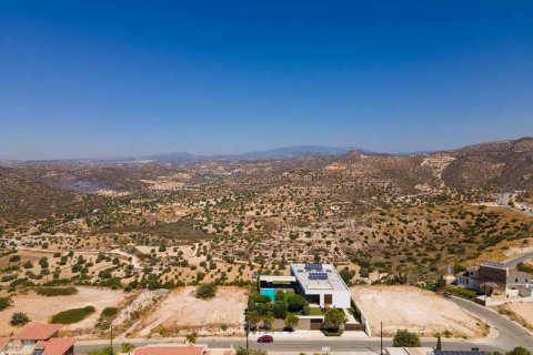 1622m² Land in Mesa Geitonia, Cyprus No. 76340 3