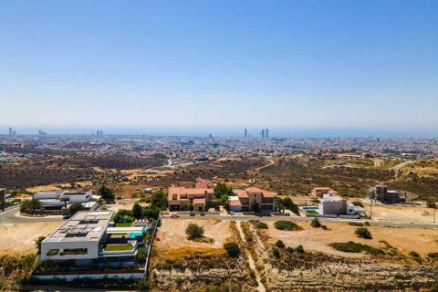 1622m² Land in Mesa Geitonia, Cyprus No. 76340 1