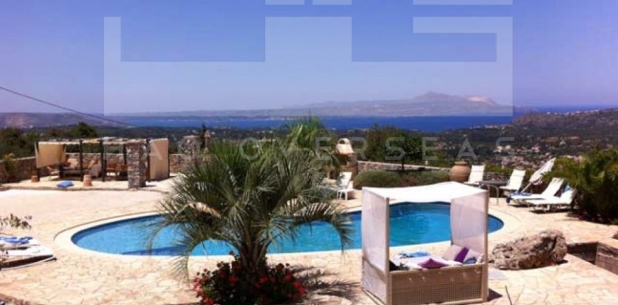 3 bedrooms Villa in Crete, Greece No. 24326