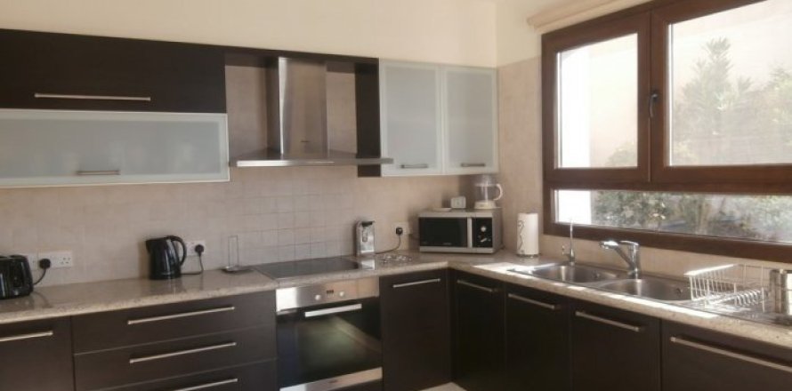 5 dormitorios House en Tala, Cyprus No. 37359