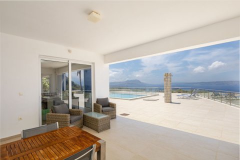 3 bedrooms Villa in Chania, Greece No. 64799 15