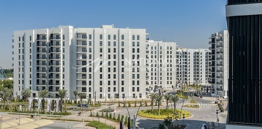 3 dormitorios Apartment en  Yas Island, UAE No. 3258