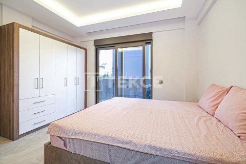 3+1 Villa in Serik, Turkey No. 11045 27