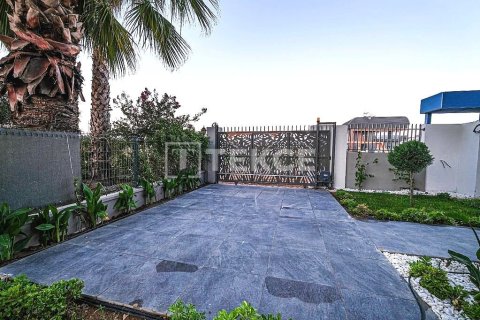 3+1 Villa in Serik, Turkey No. 11045 10