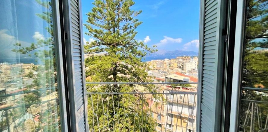 4 bedrooms Apartment in Corfu, Greece No. 55888