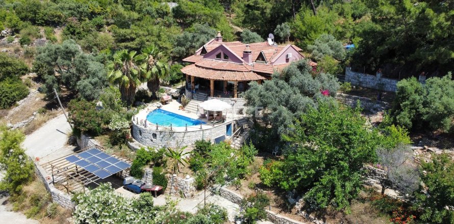 5+1 Villa en Fethiye, Turkey No. 20985