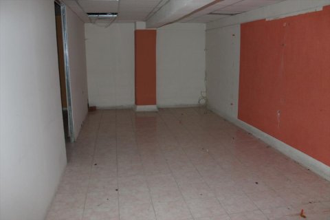 265m² Commercial property in Athens, Greece No. 49214 3