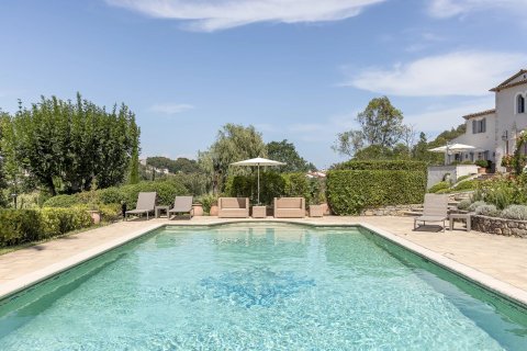 8 bedrooms Villa in Valbonne, France No. 78322 7