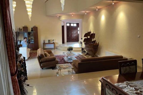 5 bedrooms House in Larnaca, Cyprus No. 78340 14