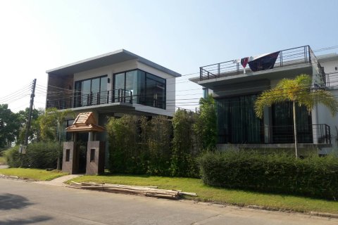 5 dormitorios House en Chiang Mai, Thailand No. 2437 2