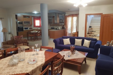 5 bedrooms Villa in Heraklion, Greece No. 51040 8