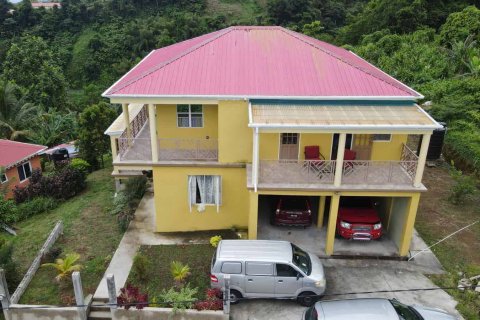 3 chambres House à Riviere Cyrique, Dominica No. 66242 13