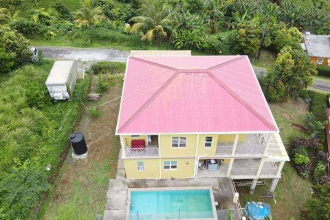 3 bedrooms House in Riviere Cyrique, Dominica No. 66242 1